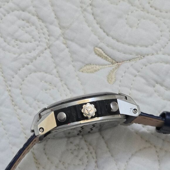 EUC Technomarine UF6 Chronograph Watch Sports Casual Navy Swiss Quartz 609010 main image 6